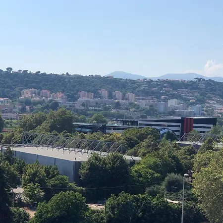 Ibis Budget Palais Nikaia فندق