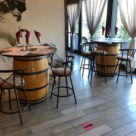 فندق Ibis Budget Palais Nikaia 2*